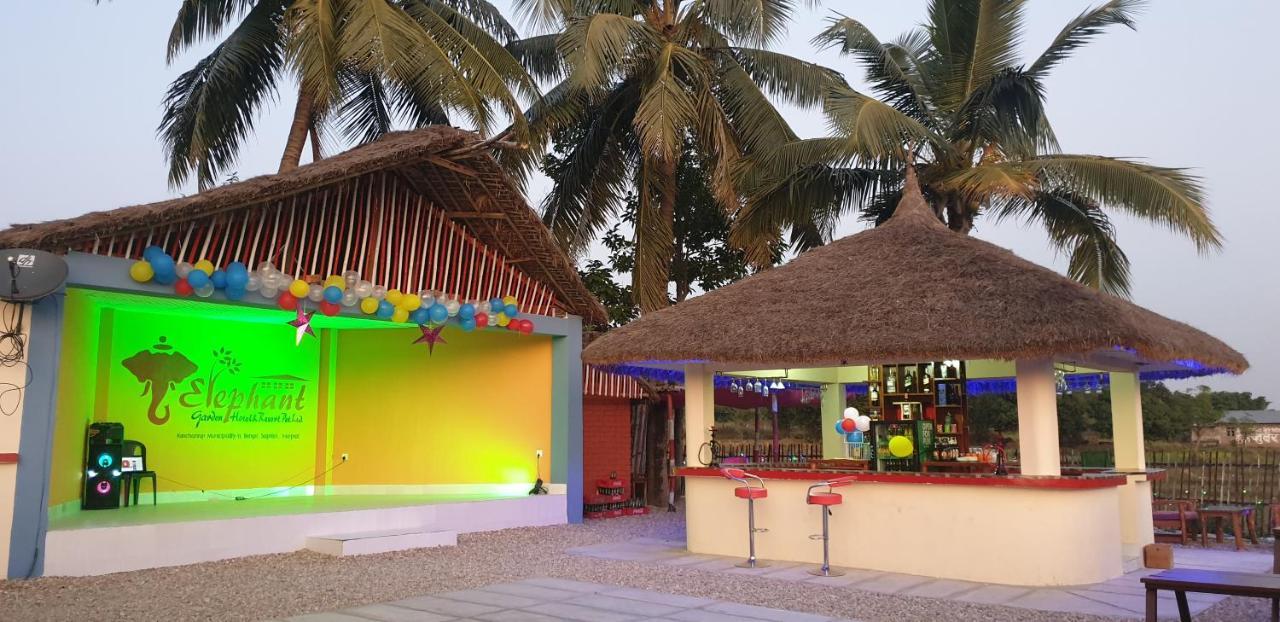 Elephant Garden Hotel And Resort Pvt Ltd Kanchanpur Zewnętrze zdjęcie